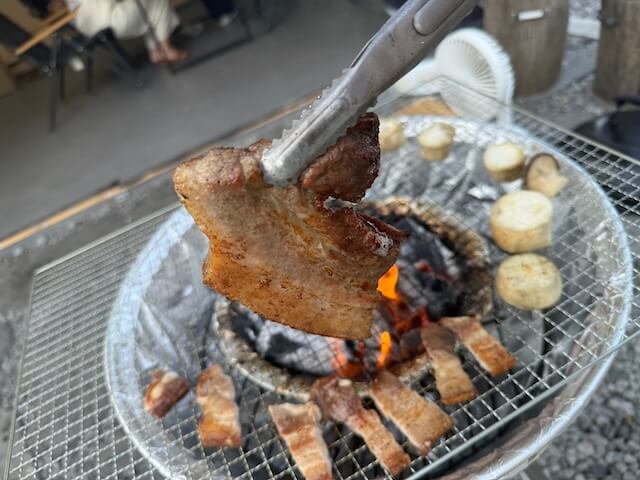 별하글램핑 삼겹살 구이